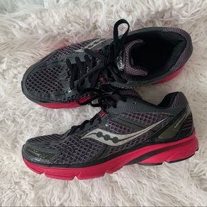 Saucony Mirage Pro Grid running shoe